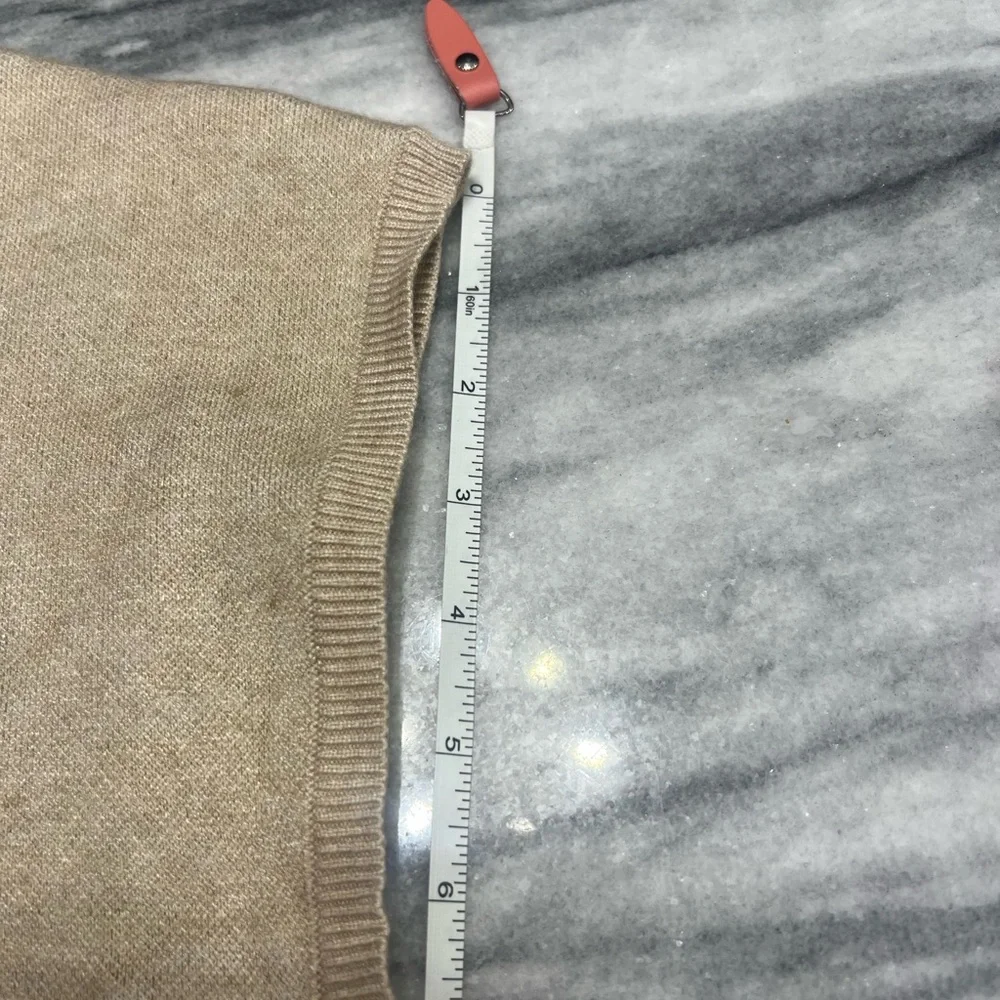 Women’s Entro Beige Cheetah Sweater size large - Picture 7 of 15